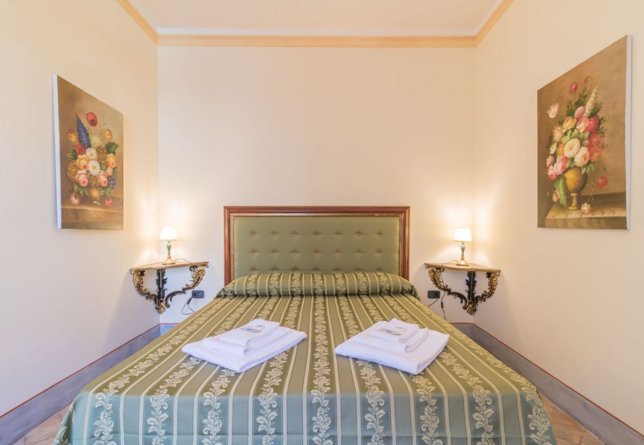 Appartamento a Bolsena - Il Casale del Sughereto - appartamento in villa da sogno con piscina