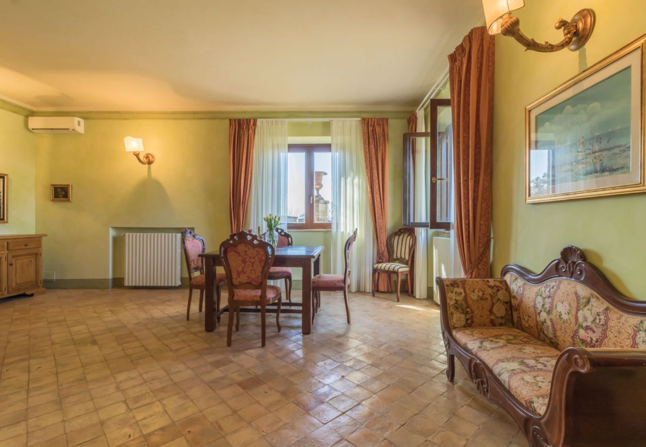 Appartamento a Bolsena - Il Casale del Sughereto - appartamento in villa da sogno con piscina