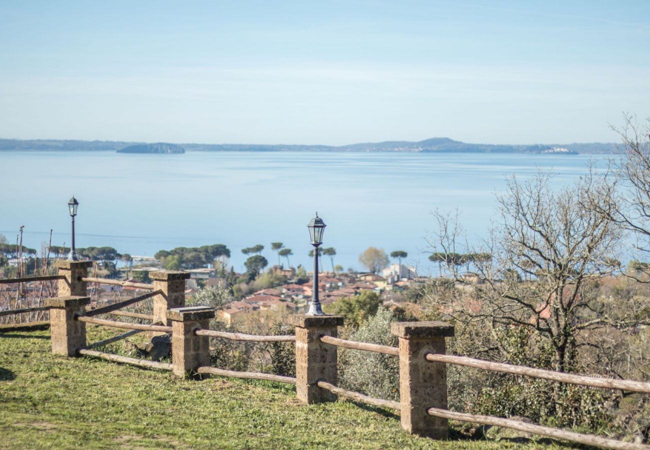 Appartamento a Bolsena - Il Casale del Sughereto - appartamento in villa da sogno con piscina