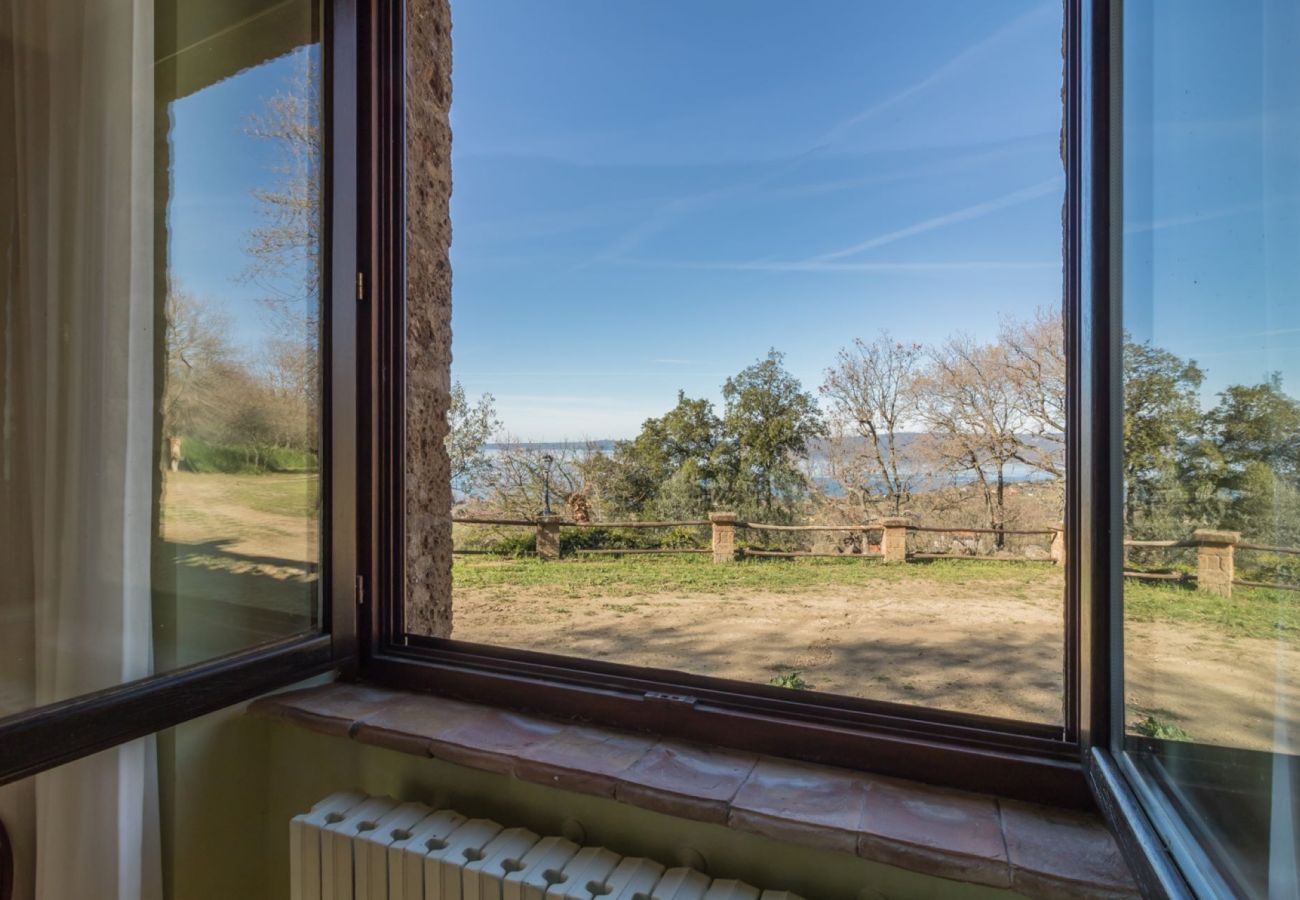 Appartamento a Bolsena - Il Casale del Sughereto - appartamento in villa da sogno con piscina