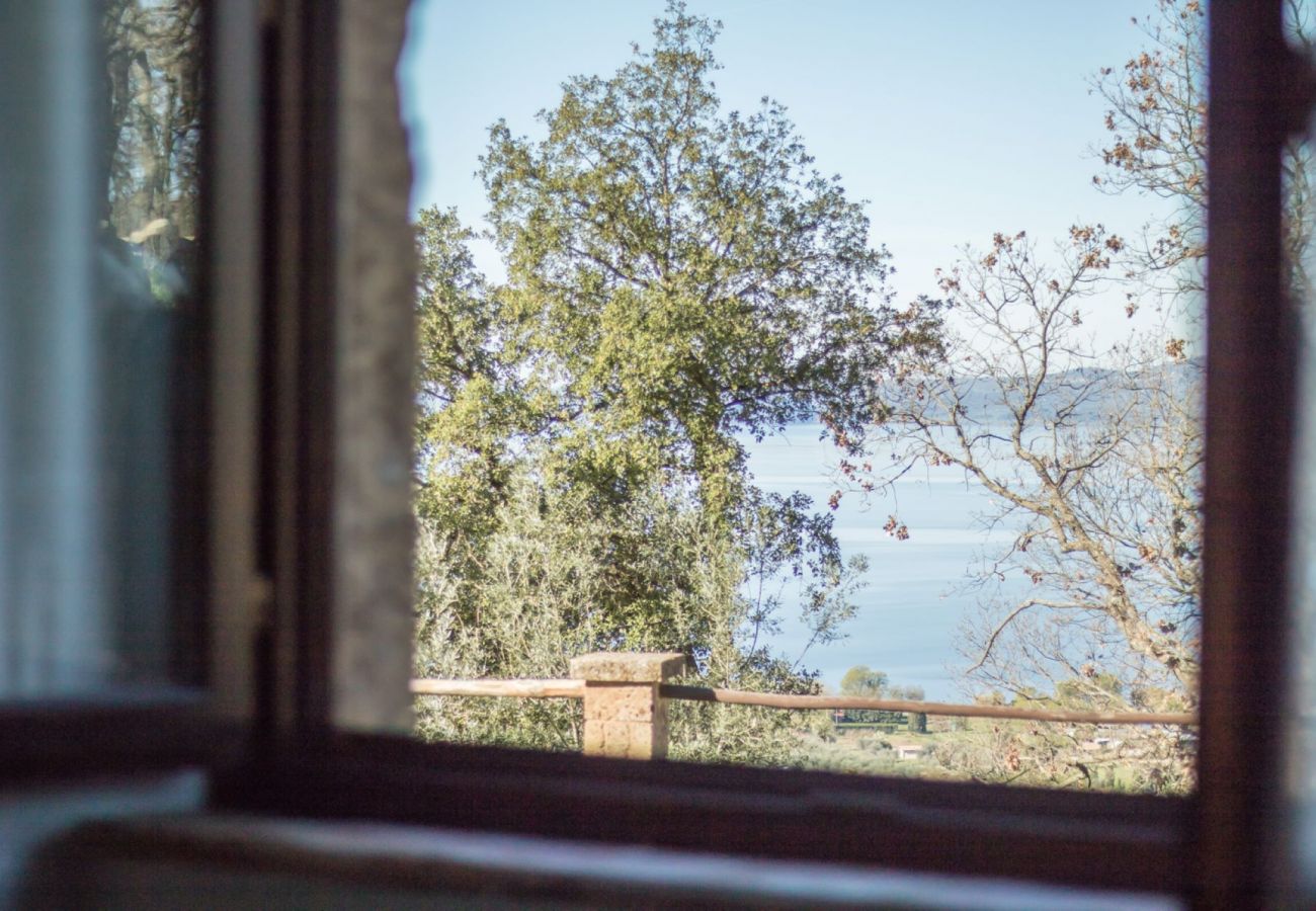 Appartamento a Bolsena - Il Casale del Sughereto - appartamento in villa da sogno con piscina
