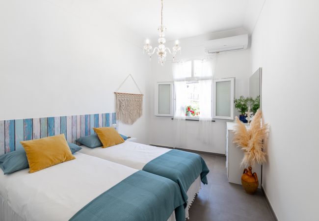 Casa a Praiano - Casa Clara - Casa Moderna con vista Mozzafiato su Capri e Positano Casa a Praiano - Casa Clara - Casa Moderna con vista Mozzafiato su Capri e Positano