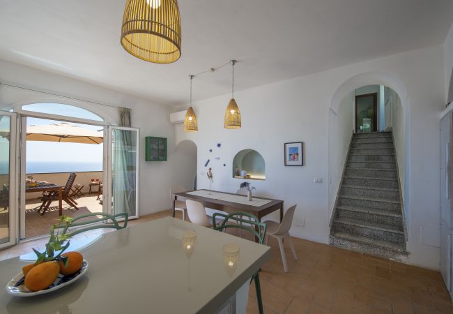 Villa a Praiano - Punta di Diamante - 200 Scalini per il Paradiso Villa a Praiano - Punta di Diamante - 200 Scalini per il Paradiso