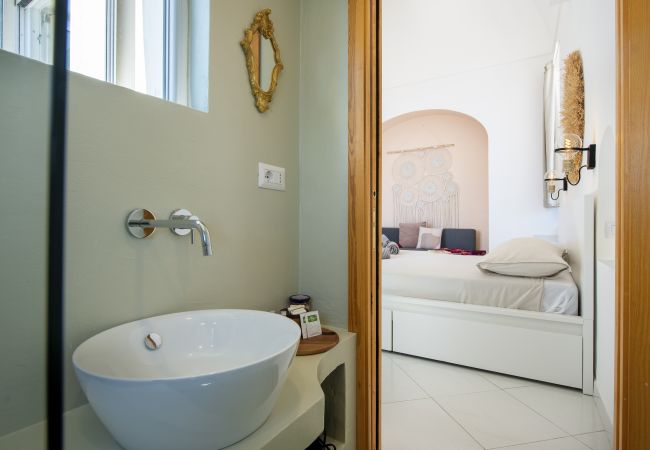 Villa a Praiano - Punta di Diamante - 200 Scalini per il Paradiso Villa a Praiano - Punta di Diamante - 200 Scalini per il Paradiso