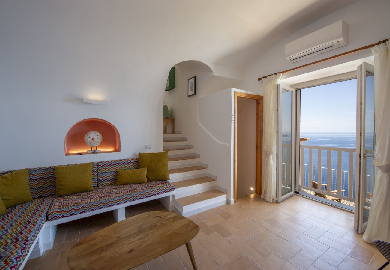 Villa a Praiano - Punta di Diamante - 200 Scalini per il Paradiso