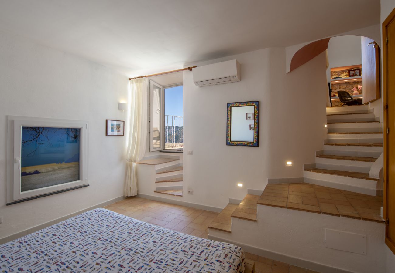 Villa a Praiano - Punta di Diamante - 200 Scalini per il Paradiso