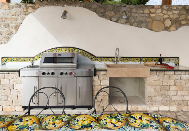 Villa a Montallegro - Villa con piscina, mare a piedi, Bovo Marina Villa a Montallegro - Villa con piscina, mare a piedi, Bovo Marina