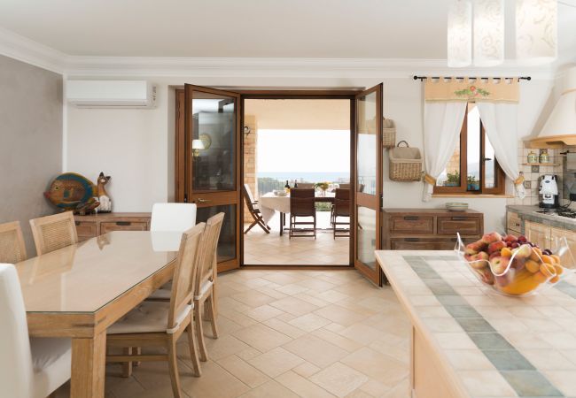 Villa a Montallegro - Villa con piscina, mare a piedi, Bovo Marina Villa a Montallegro - Villa con piscina, mare a piedi, Bovo Marina