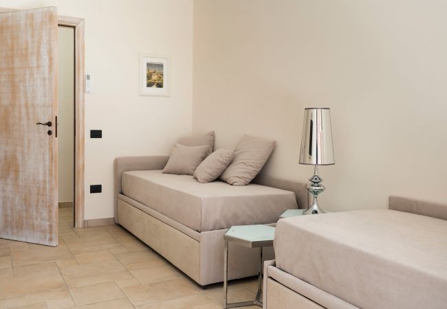 Villa a Montallegro - Villa con piscina, mare a piedi, Bovo Marina Villa a Montallegro - Villa con piscina, mare a piedi, Bovo Marina