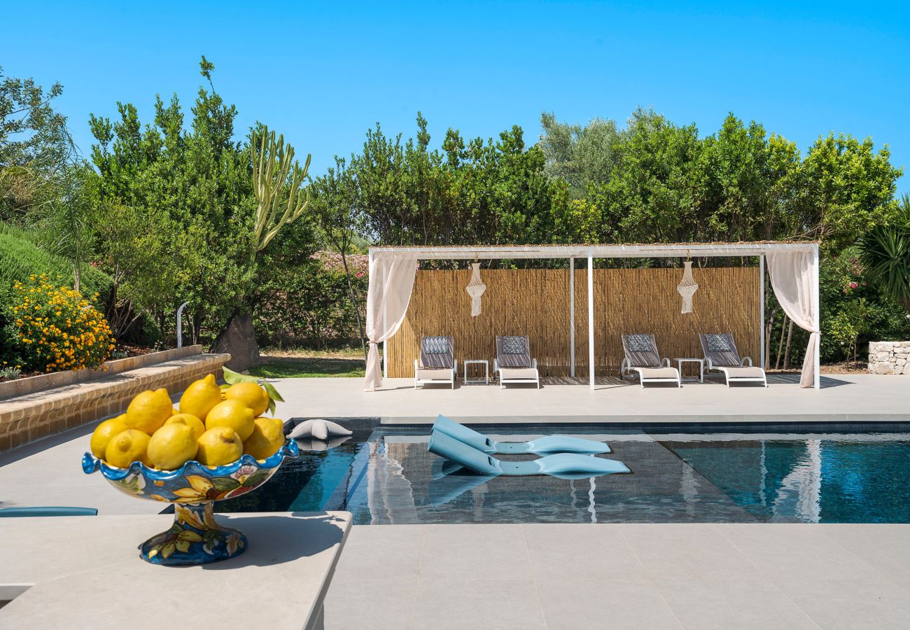Villa a Noto - Splendida villa con piscina , Noto - DiCasaInSIcilia
