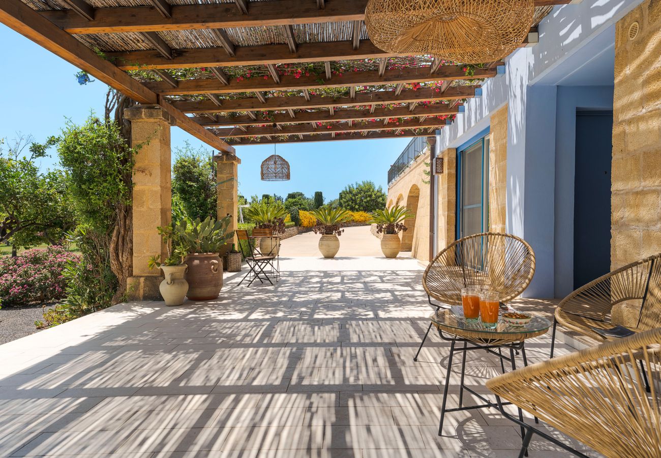 Villa a Noto - Splendida villa con piscina , Noto - DiCasaInSIcilia