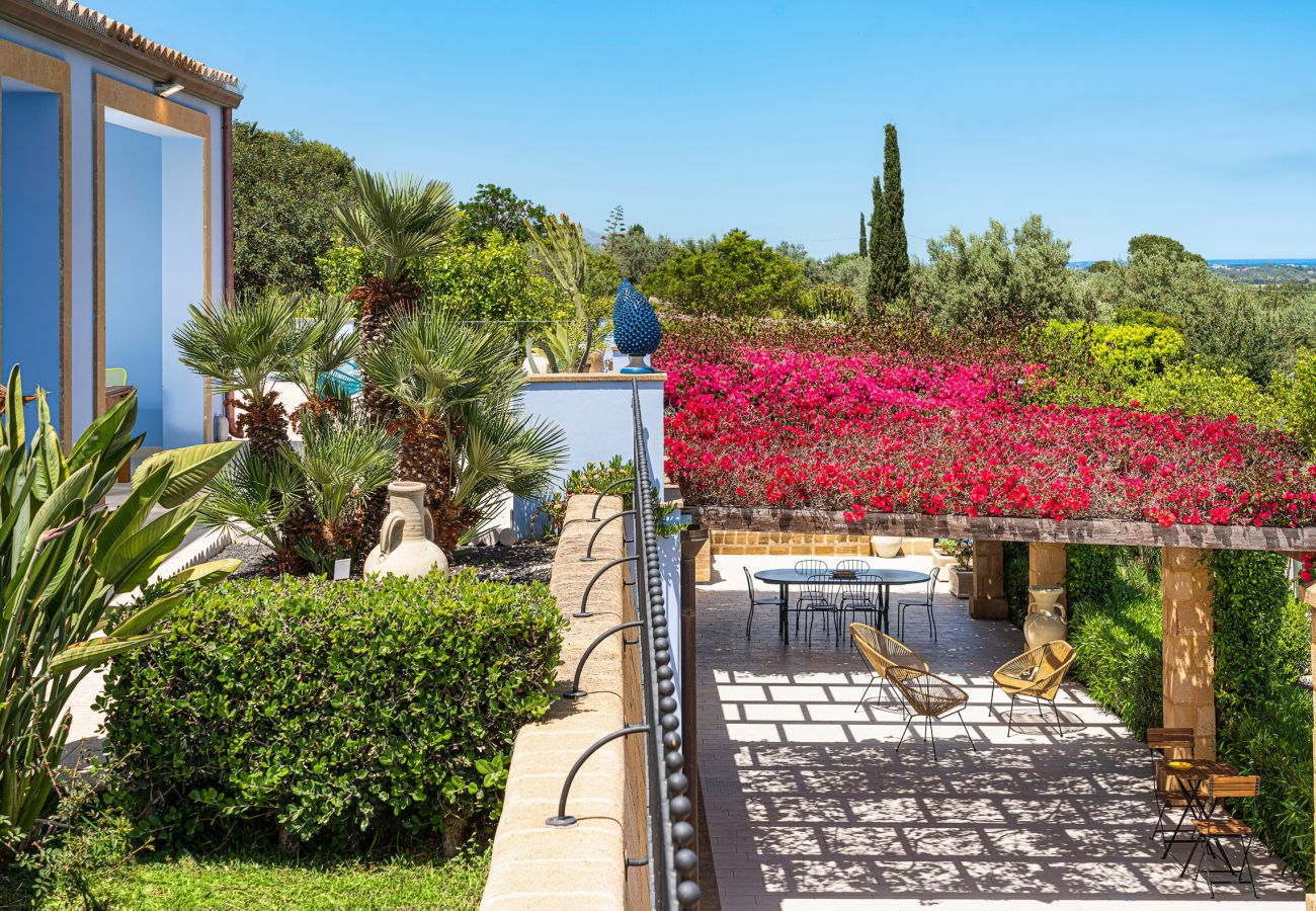 Villa a Noto - Splendida villa con piscina , Noto - DiCasaInSIcilia