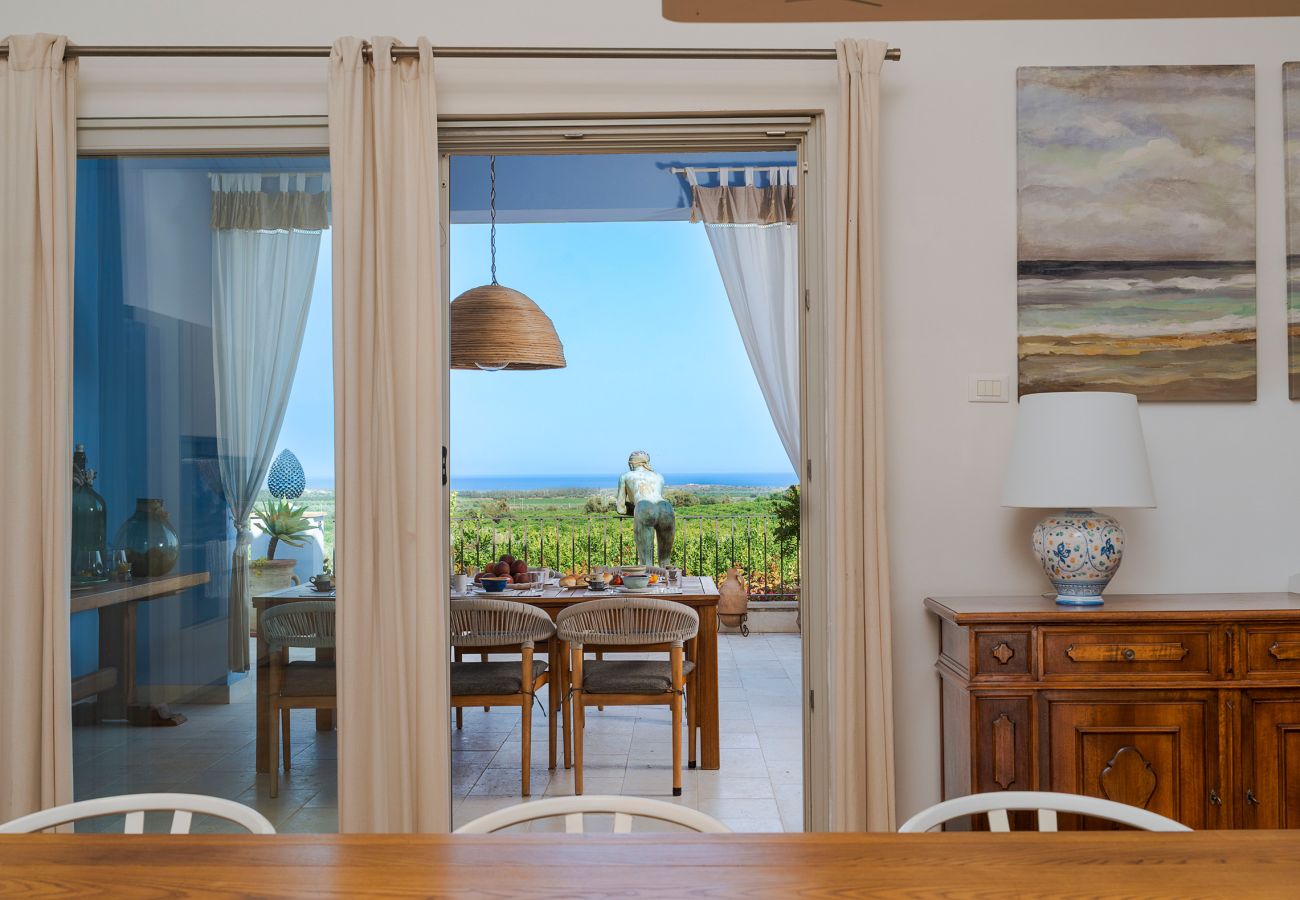 Villa a Noto - Splendida villa con piscina , Noto - DiCasaInSIcilia