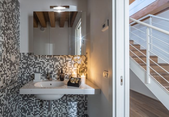 Appartamento a Venezia - APP 33- CENTRALE MAZZONI Appartamento a Venezia - APP 33- CENTRALE MAZZONI