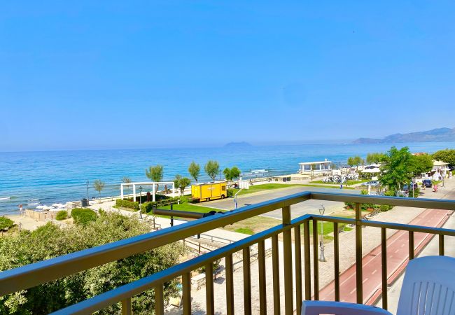 Appartamento a Sperlonga - Appartamento sul mare vista mare