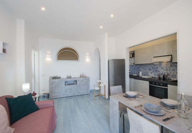 Casa a Praiano - Villa Euriclea - L'eleganza mediterranea nel cuore di Praiano Casa a Praiano - Villa Euriclea - L'eleganza mediterranea nel cuore di Praiano