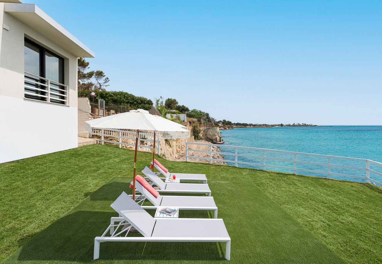 Villa a Noto - Splendida villa con jacuzzi e vista mare a Lido di Noto