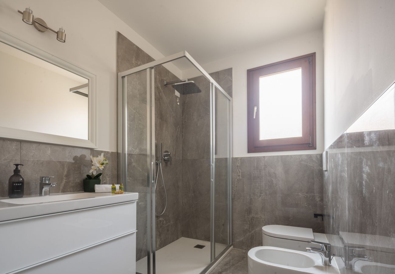 Appartamento a Santa Croce - Bright Apartment on Venetian Roofs R&R