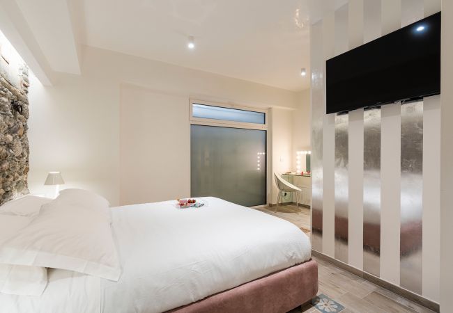 Appartamento a Letojanni - Appartamento con terrazza fronte mare a Letojanni Appartamento a Letojanni - Appartamento con terrazza fronte mare a Letojanni