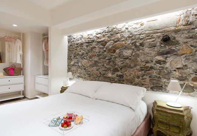 Appartamento a Letojanni - Appartamento con terrazza fronte mare a Letojanni Appartamento a Letojanni - Appartamento con terrazza fronte mare a Letojanni