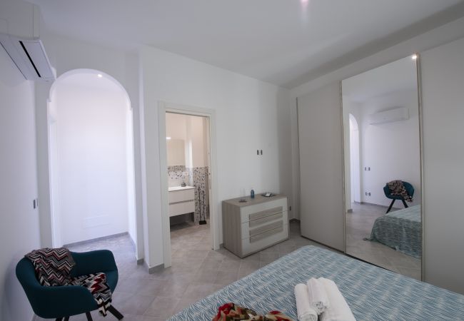 Villa a Praiano - Villa Ecuba - Villa per gruppi in posizione strategica Villa a Praiano - Villa Ecuba - Villa per gruppi in posizione strategica
