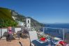 Villa a Praiano - Villa Ecuba - Villa per gruppi in posizione strategica Villa a Praiano - Villa Ecuba - Villa per gruppi in posizione strategica