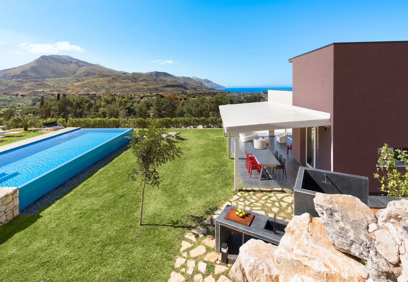 Villa a Castellammare del Golfo - Fantastica villa con piscina e vista mare, Castellammare del Golfo