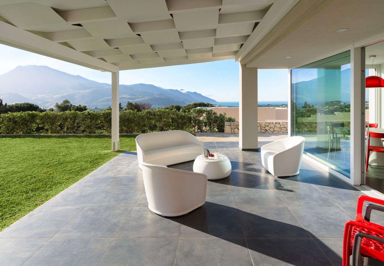 Villa a Castellammare del Golfo - Fantastica villa con piscina e vista mare, Castellammare del Golfo