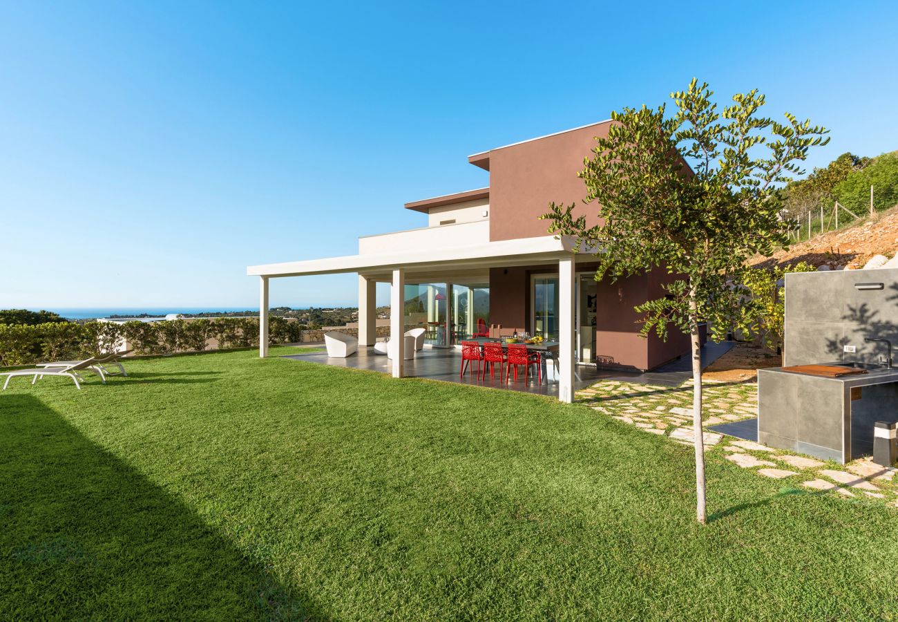 Villa a Castellammare del Golfo - Fantastica villa con piscina e vista mare, Castellammare del Golfo
