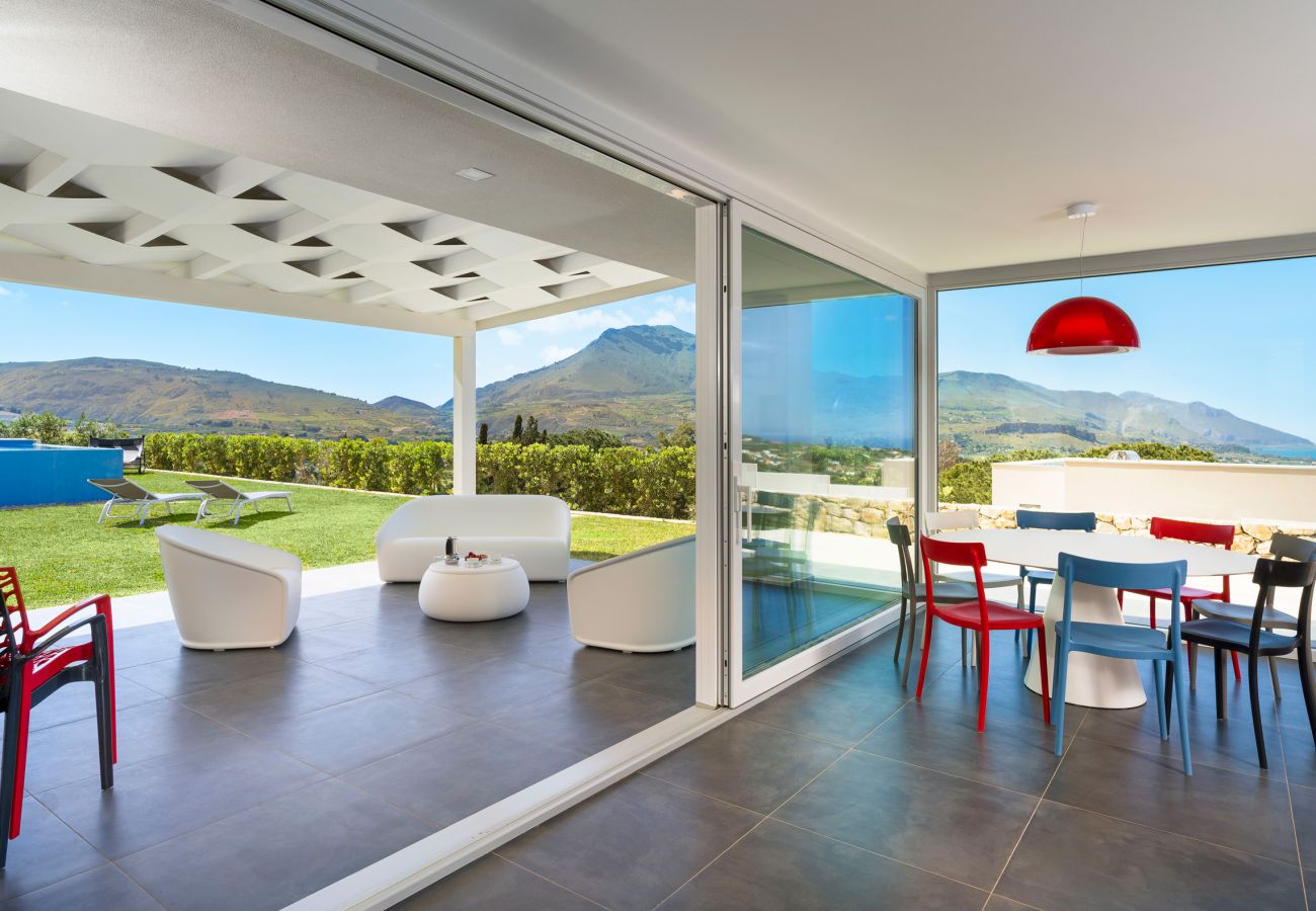 Villa a Castellammare del Golfo - Fantastica villa con piscina e vista mare, Castellammare del Golfo
