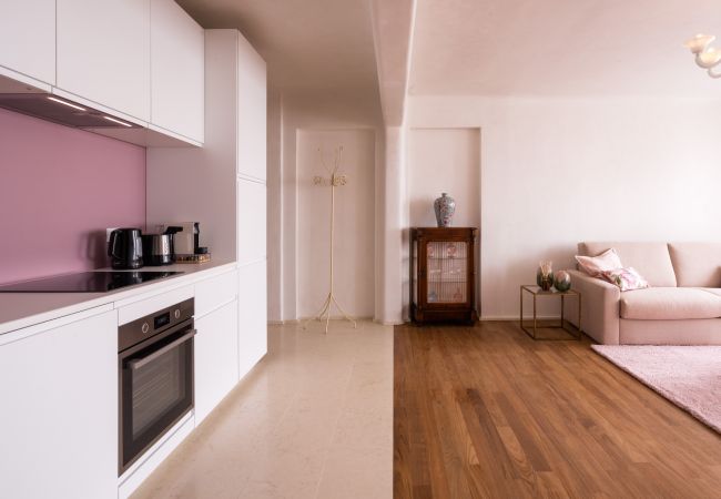 Appartamento a Venezia - Venetian Palace Mauve Apartment R&R