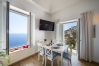 Casa a Praiano - Casa Madonna Del Mare- Villetta vista mare, a pochi passi dalla spiaggia  Casa a Praiano - Casa Madonna Del Mare- Villetta vista mare, a pochi passi dalla spiaggia