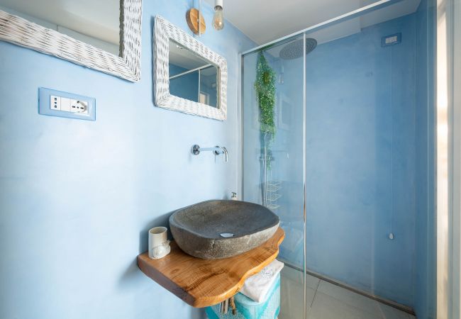 Villa a Maiori - Luxury Villa Vittoria- Villa con giardino, piscina e jacuzzi vista mare  Villa a Maiori - Luxury Villa Vittoria- Villa con giardino, piscina e jacuzzi vista mare