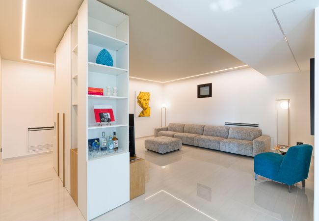 Villa a Savoca - Esclusiva villa con piscina a pochi KM da Taormina Villa a Savoca - Esclusiva villa con piscina a pochi KM da Taormina