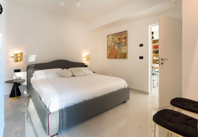 Villa a Savoca - Esclusiva villa con piscina a pochi KM da Taormina Villa a Savoca - Esclusiva villa con piscina a pochi KM da Taormina