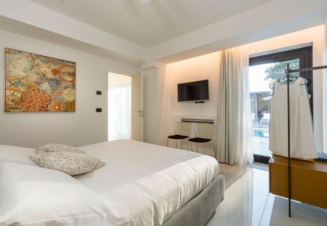 Villa a Savoca - Esclusiva villa con piscina a pochi KM da Taormina Villa a Savoca - Esclusiva villa con piscina a pochi KM da Taormina