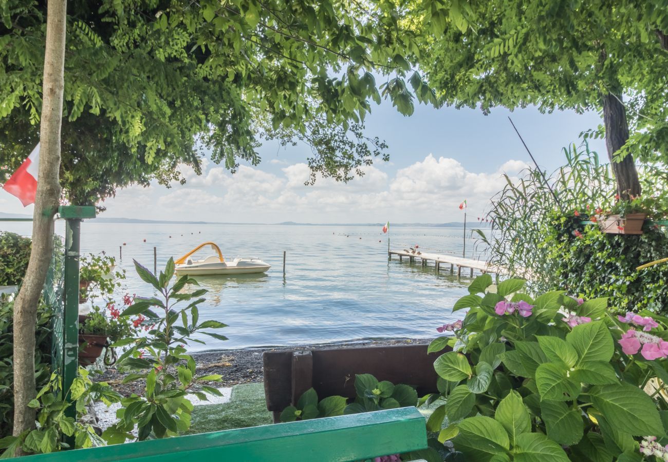 Appartamento a Bolsena - Riva Verde - Tramontana direttamente sul lago 