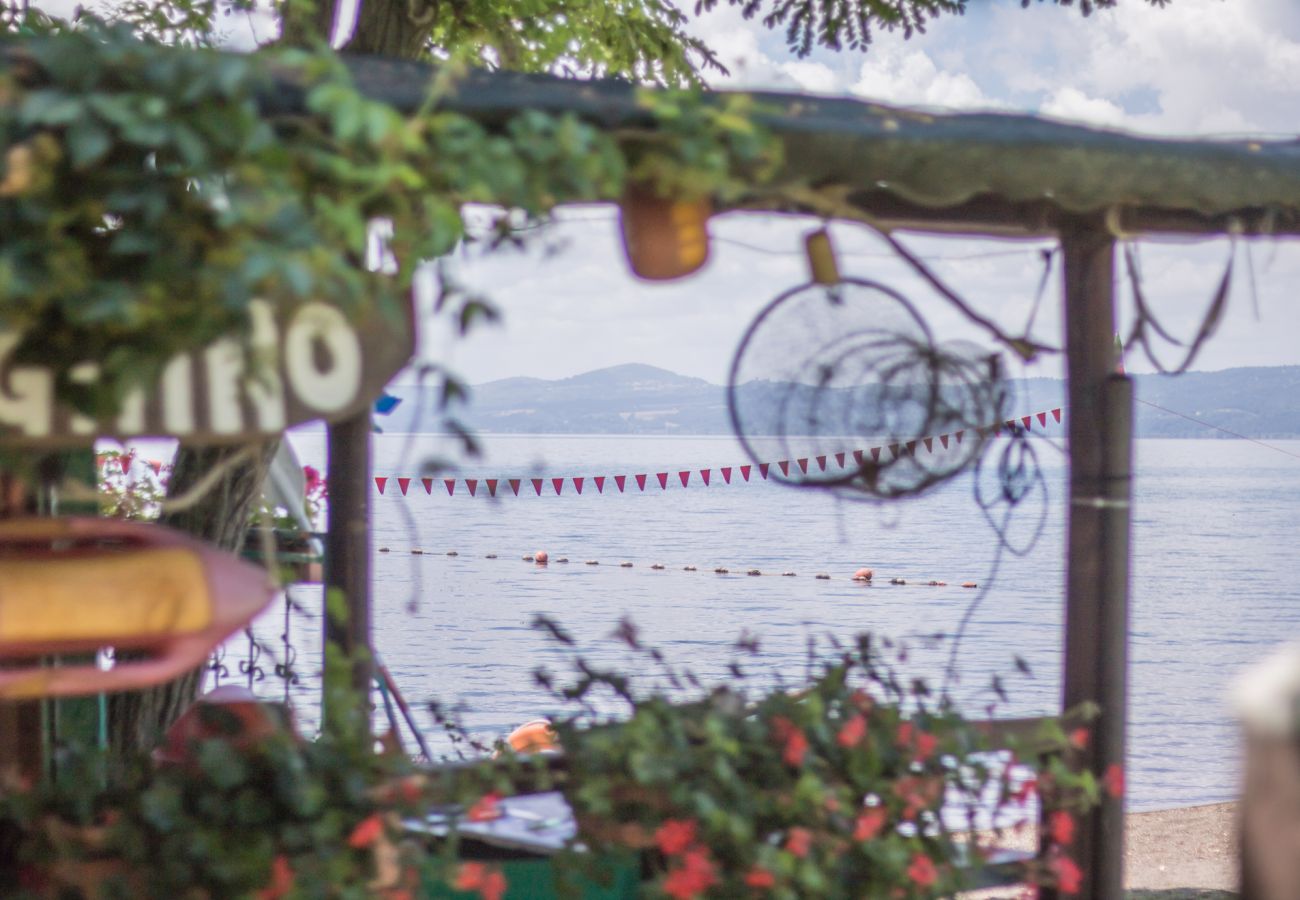 Appartamento a Bolsena - Riva Verde - Tramontana direttamente sul lago 