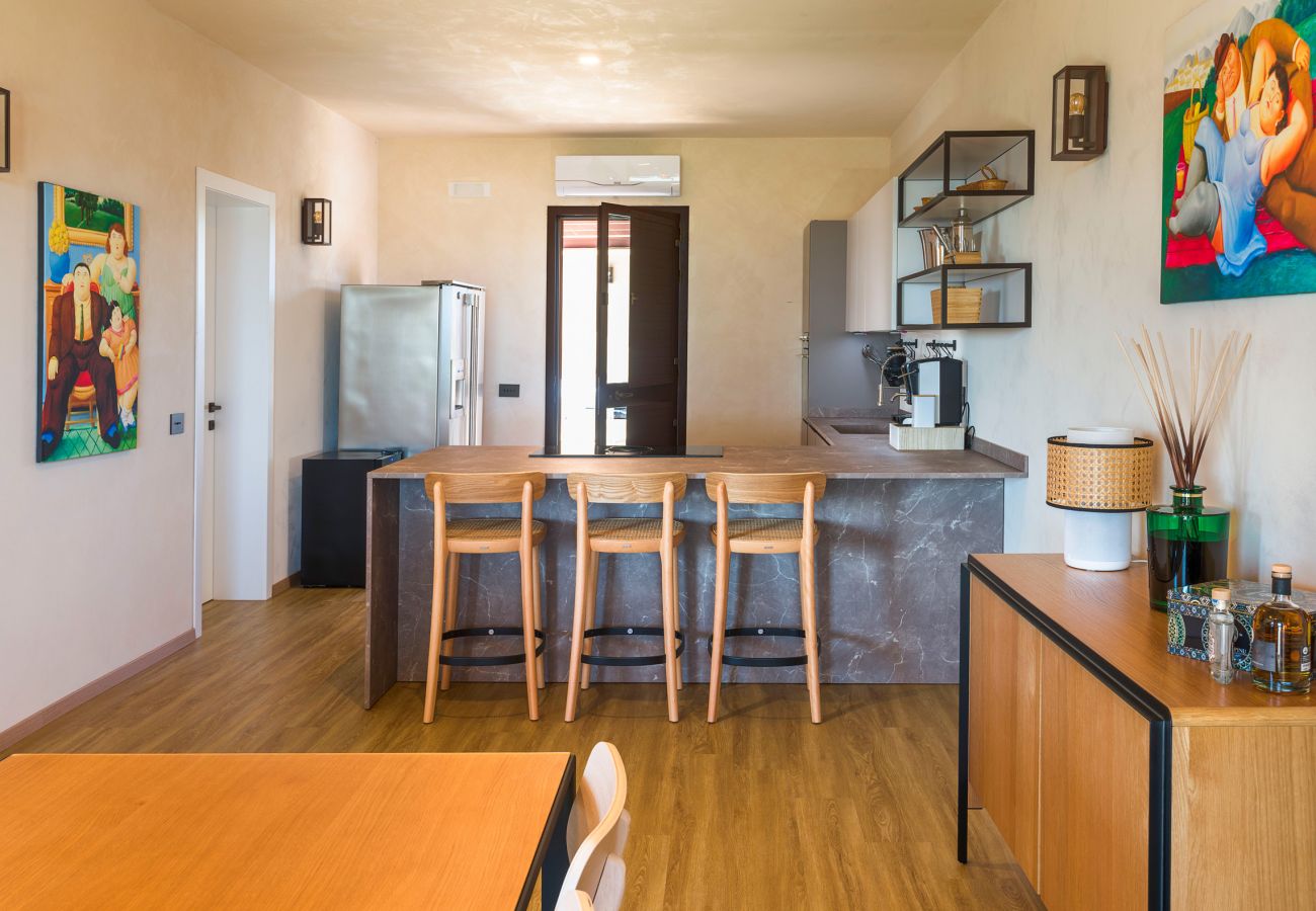 Villa a Marina di Modica - Villa con piscina, sul mare a Marina di Modica