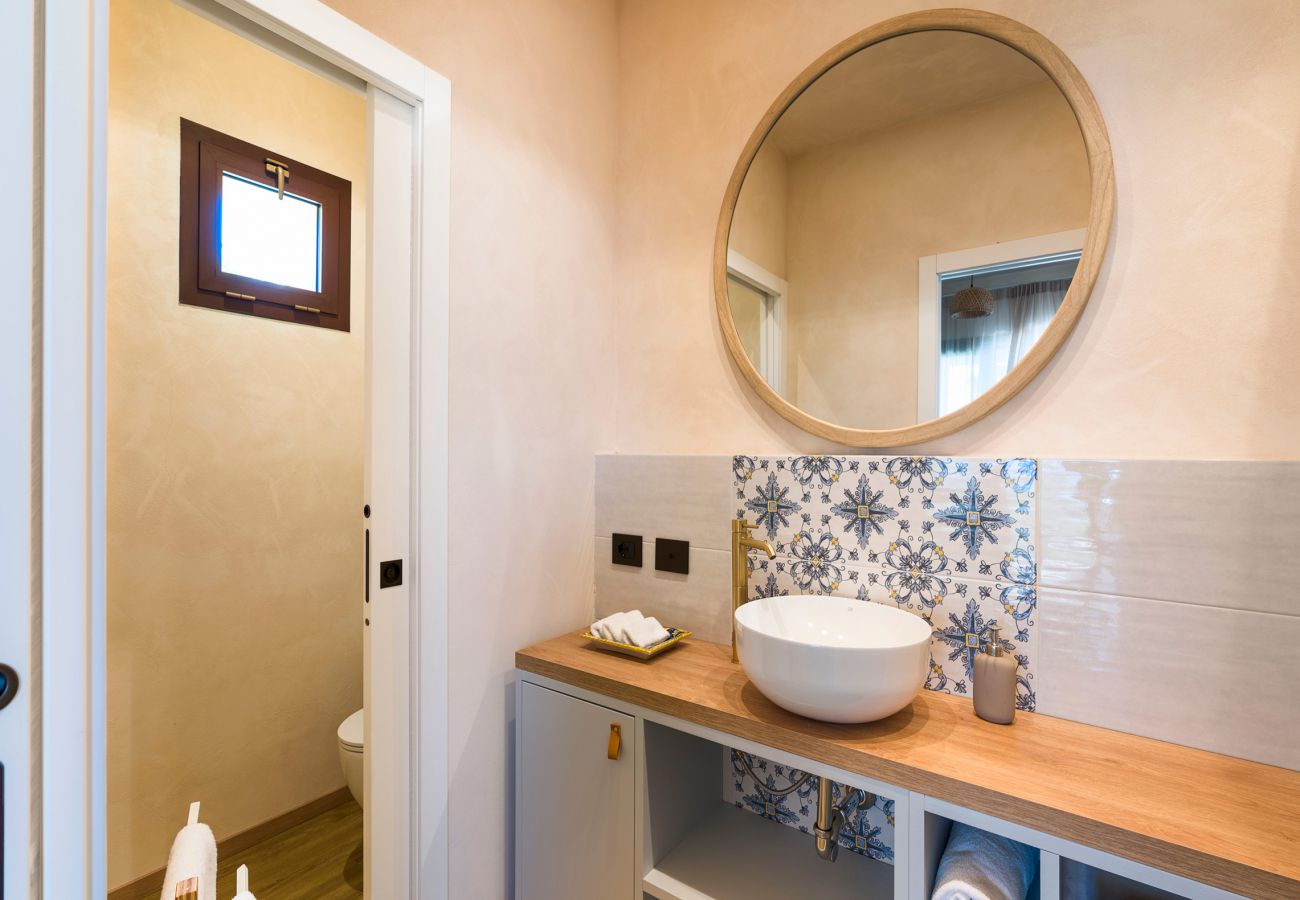 Villa a Marina di Modica - Villa con piscina, sul mare a Marina di Modica