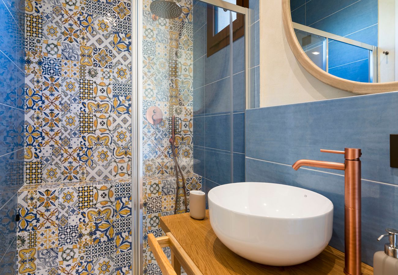 Villa a Marina di Modica - Villa con piscina, sul mare a Marina di Modica