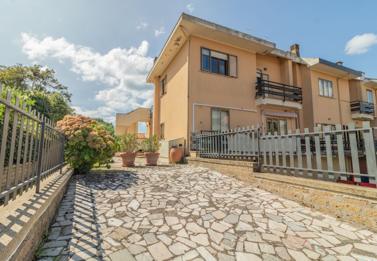 Appartamento a Bolsena - Casa Joanna - centrale e tranquillo