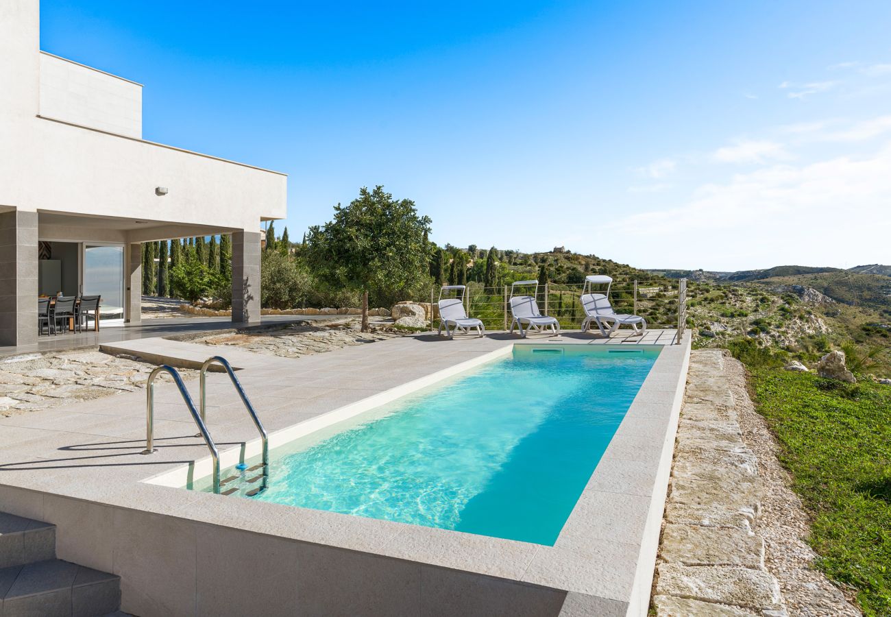 Villa a Siculiana - Splendida villa con piscina e vista mare