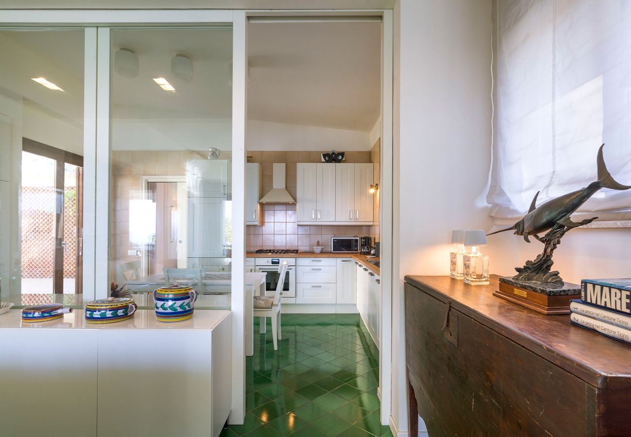 Villa a Augusta - Bellissima villa vista mare, con piscina