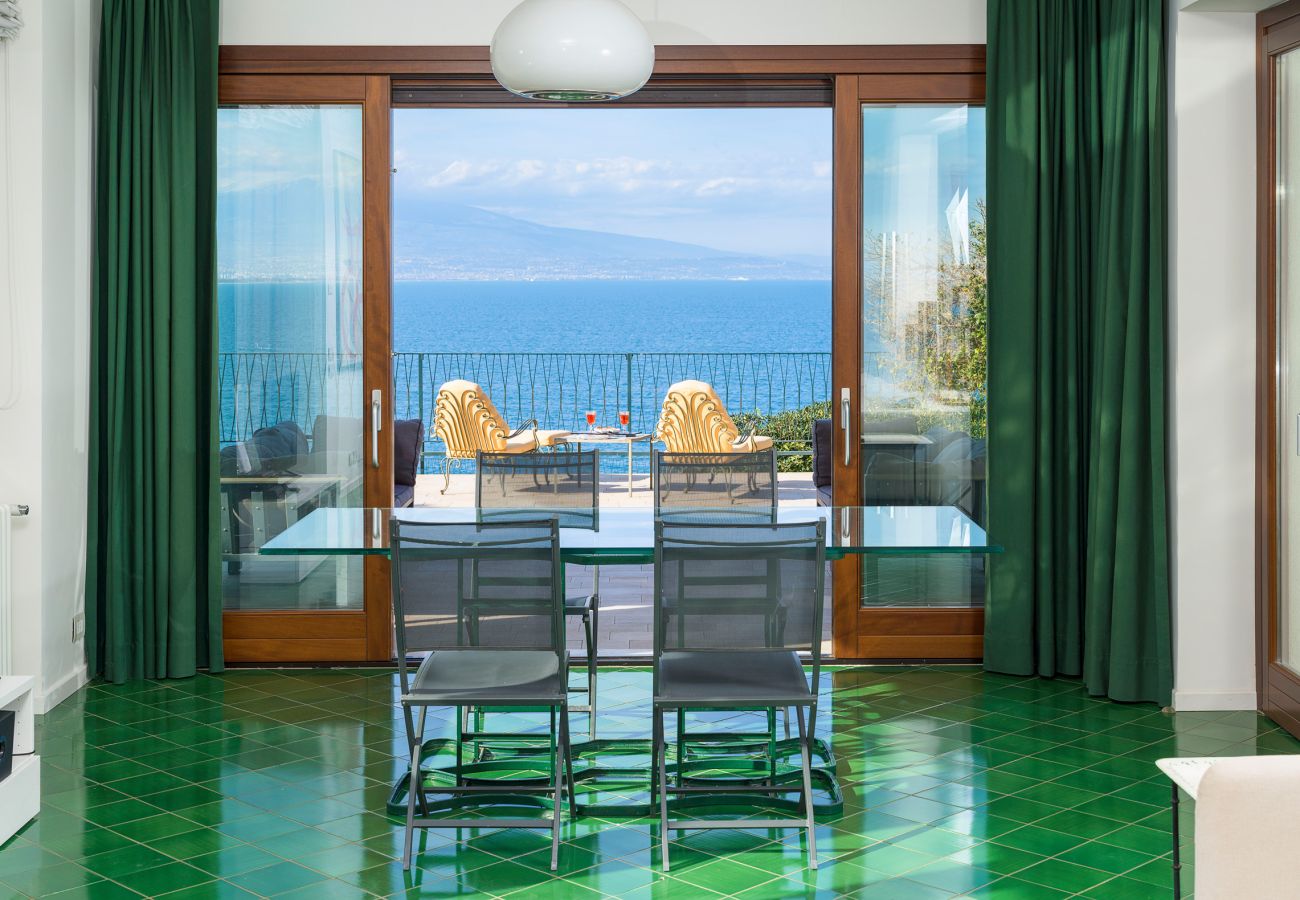 Villa a Augusta - Bellissima villa vista mare, con piscina