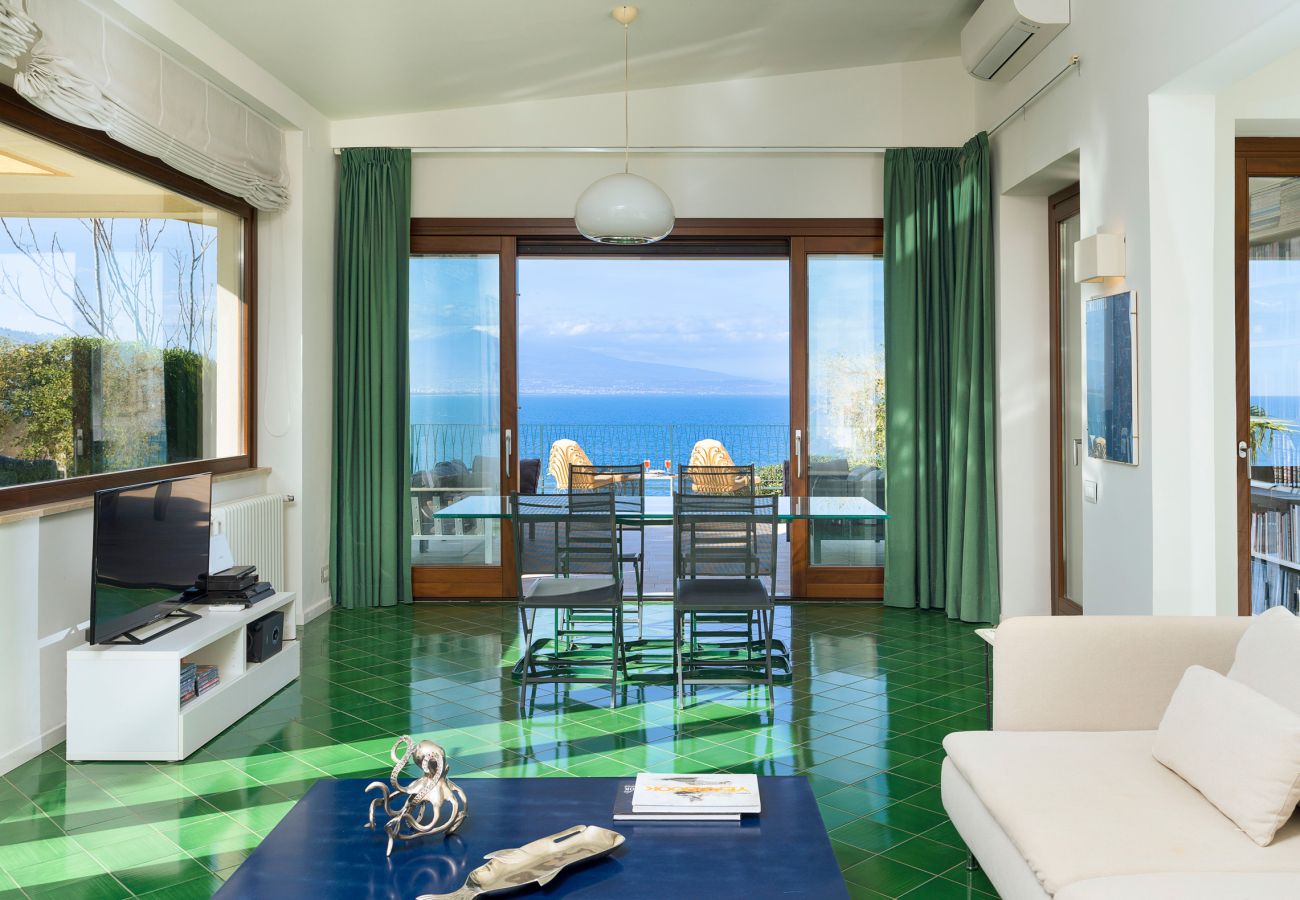 Villa a Augusta - Bellissima villa vista mare, con piscina