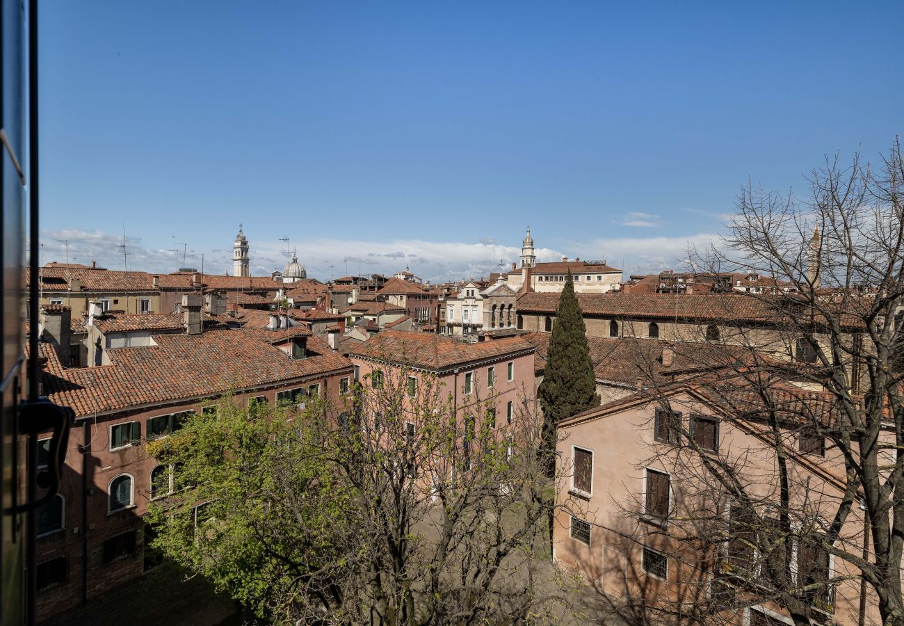 Appartamento a Venezia - San Giorgio View Apartment with Terrace R&R