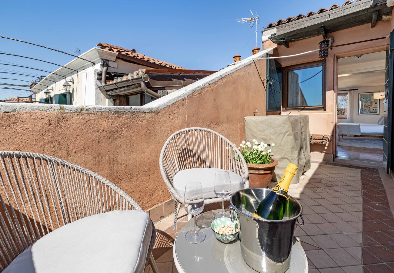 Appartamento a Venezia - San Giorgio View Apartment with Terrace R&R