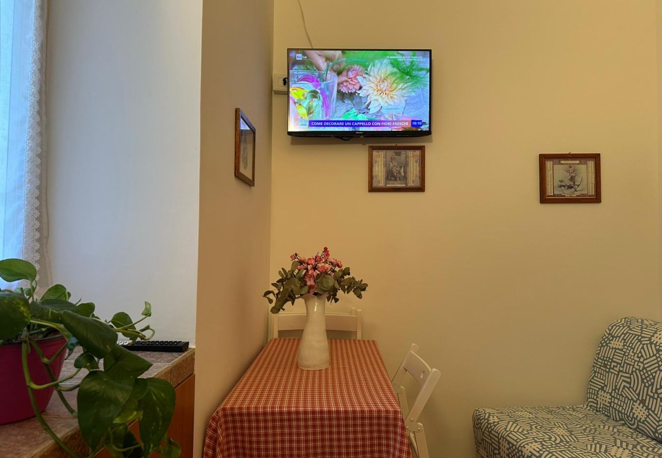 Appartamento a Sperlonga - Casa tipica nei vicoli storici - Holidaycasa Domus Tiberiano