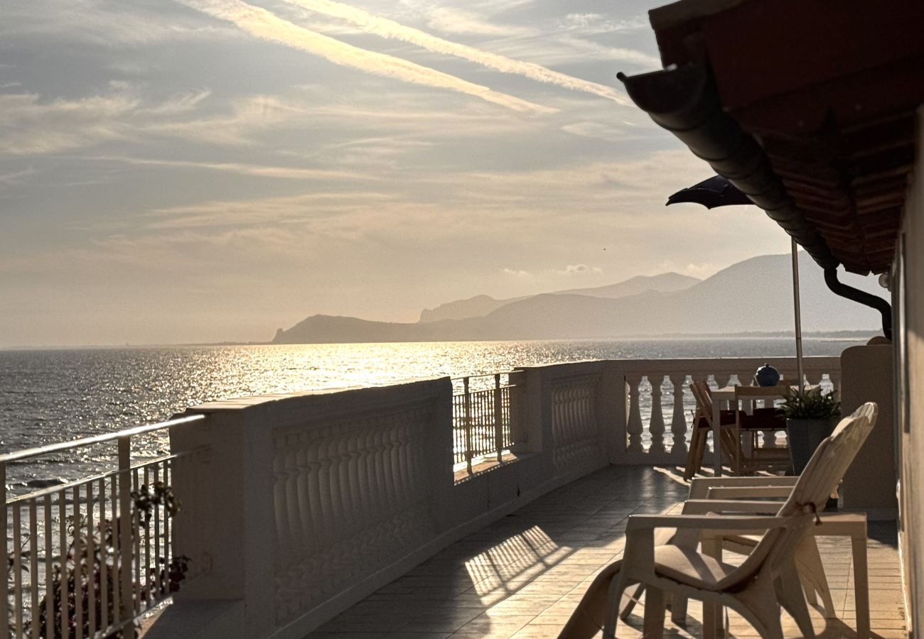 Appartamento a Sperlonga - Attico sul Mare – Scorci di Charme